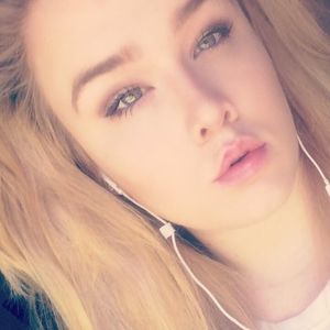 Meet your Posher, Shelly